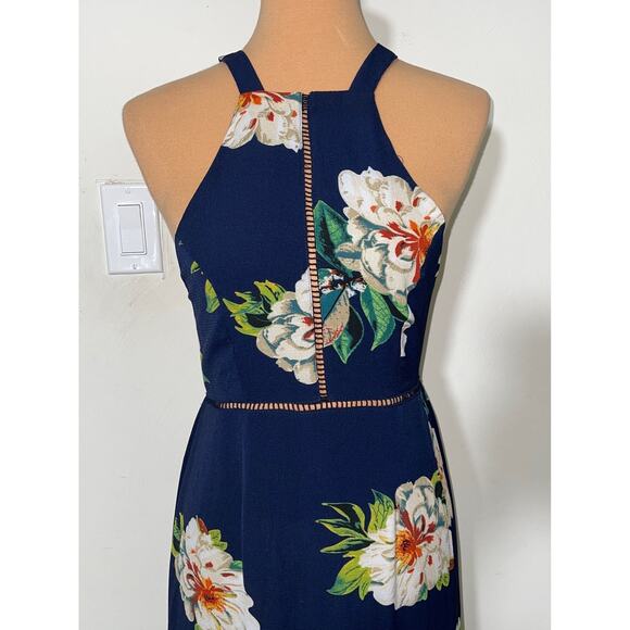 Floral maxi dress size Small - Picture 2 of 6